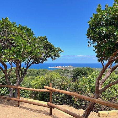 Appartamento Panoramico Isola Rossa Eksteriør billede